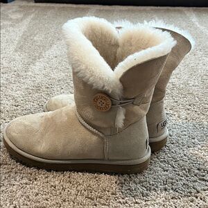 UGG Bailey Button Cream Shearling Boots (Short)